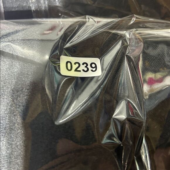 Thick Quarter Zip - Picture 7 of 7